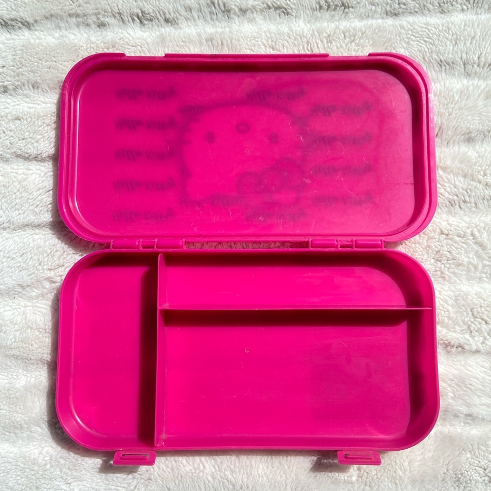 Hello Kitty Container - Picture 2 of 2